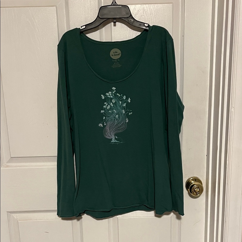 Life Is Good Women's Forest Green Graphic Blouse